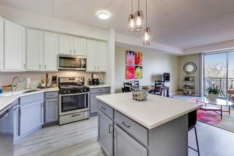 Tiny photo for 2335 W Belle Plaine Avenue #306, Chicago, IL 60618 (MLS # 12543693)