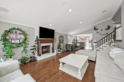 Tiny photo for 9016 S 48th Court, Oak Lawn, IL 60453 (MLS # 12553323)