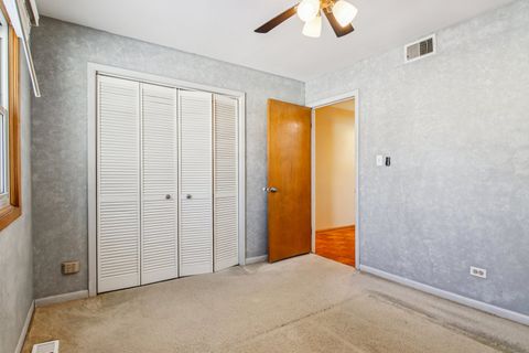 Tiny photo for 231 TOWER Lane, Elk Grove Village, IL 60007 (MLS # 12528835)