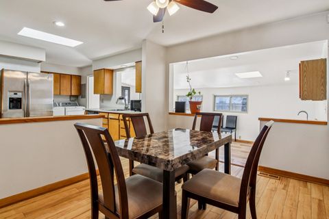 Tiny photo for 231 TOWER Lane, Elk Grove Village, IL 60007 (MLS # 12528835)