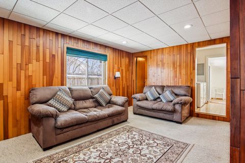 Tiny photo for 231 TOWER Lane, Elk Grove Village, IL 60007 (MLS # 12528835)