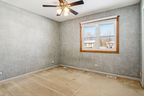 Tiny photo for 231 TOWER Lane, Elk Grove Village, IL 60007 (MLS # 12528835)
