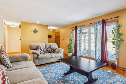 Tiny photo for 231 TOWER Lane, Elk Grove Village, IL 60007 (MLS # 12528835)