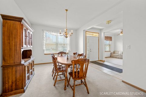 Tiny photo for 739 Bohannon Circle, Oswego, IL 60543 (MLS # 12621471)