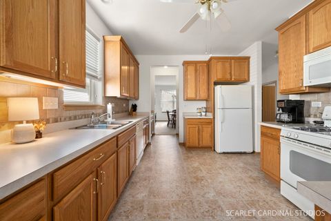 Tiny photo for 739 Bohannon Circle, Oswego, IL 60543 (MLS # 12621471)