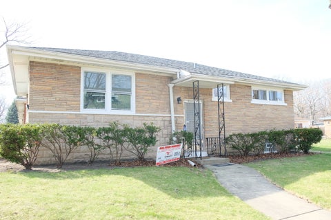 Tiny photo for 1701 Washington Boulevard, Maywood, IL 60153 (MLS # 12752258)