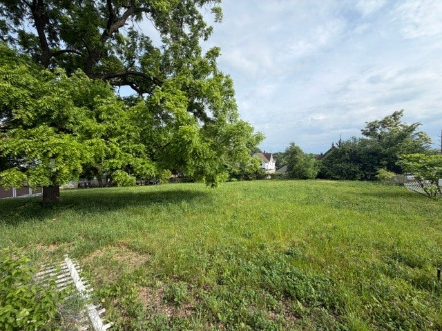 Lot 3 Russell Street