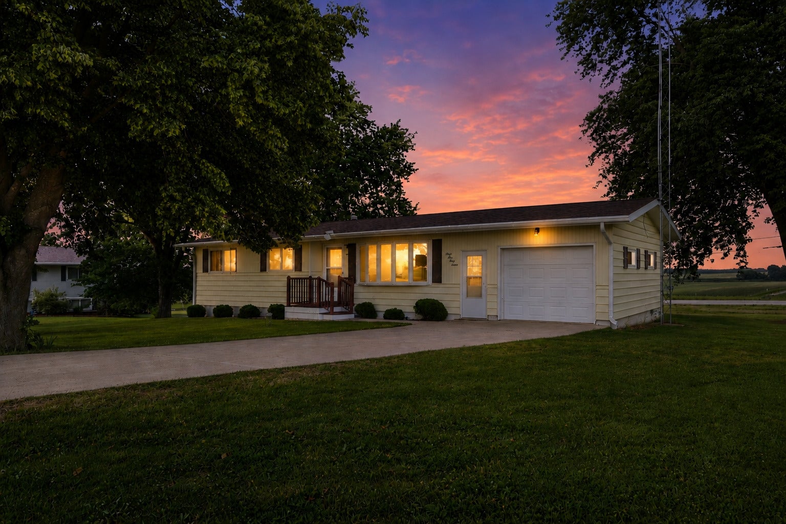 3447 Hilldale Drive