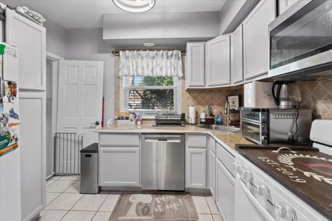 Tiny photo for 10330 S Artesian Avenue, Chicago, IL 60655 (MLS # 12773305)