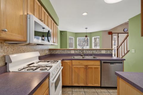 Tiny photo for 1089 Quaker Hill Court #1089, Elgin, IL 60120 (MLS # 12555676)