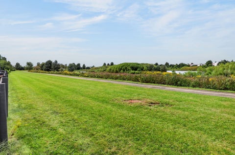 Tiny photo for 239 Bluegrass Parkway, Oswego, IL 60543 (MLS # 12764466)