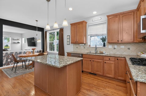Tiny photo for 239 Bluegrass Parkway, Oswego, IL 60543 (MLS # 12764466)