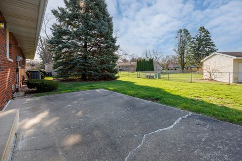 Tiny photo for 2805 Coventry Court, Bloomington, IL 61704 (MLS # 12605601)