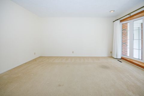 Tiny photo for 2805 Coventry Court, Bloomington, IL 61704 (MLS # 12605601)