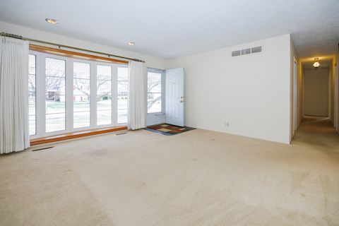 Tiny photo for 2805 Coventry Court, Bloomington, IL 61704 (MLS # 12605601)