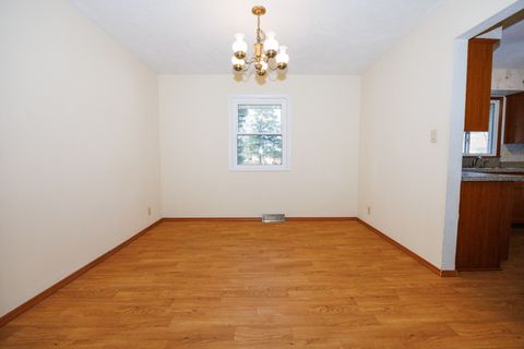 Tiny photo for 2805 Coventry Court, Bloomington, IL 61704 (MLS # 12605601)