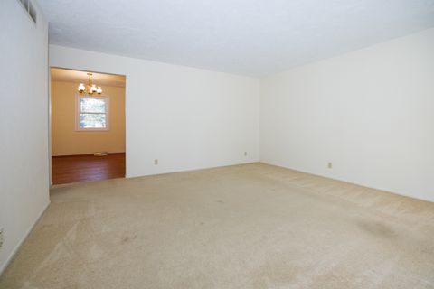 Tiny photo for 2805 Coventry Court, Bloomington, IL 61704 (MLS # 12605601)