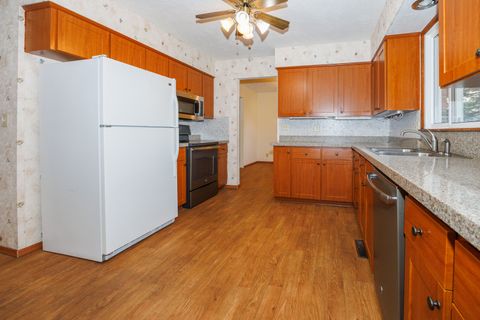 Tiny photo for 2805 Coventry Court, Bloomington, IL 61704 (MLS # 12605601)