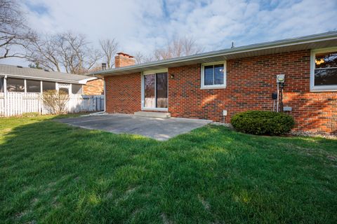 Tiny photo for 2805 Coventry Court, Bloomington, IL 61704 (MLS # 12605601)