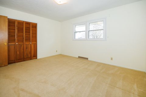 Tiny photo for 2805 Coventry Court, Bloomington, IL 61704 (MLS # 12605601)