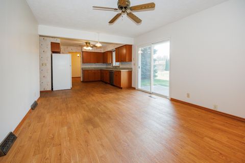 Tiny photo for 2805 Coventry Court, Bloomington, IL 61704 (MLS # 12605601)