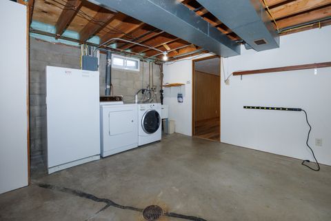 Tiny photo for 2805 Coventry Court, Bloomington, IL 61704 (MLS # 12605601)