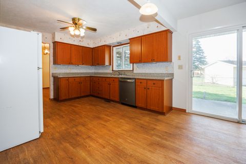 Tiny photo for 2805 Coventry Court, Bloomington, IL 61704 (MLS # 12605601)