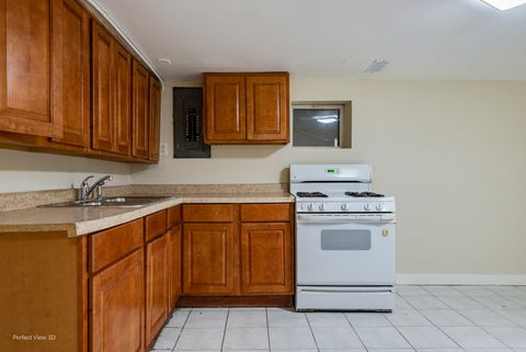 Tiny photo for 532 Cayuga Street, Joliet, IL 60432 (MLS # 12469402)