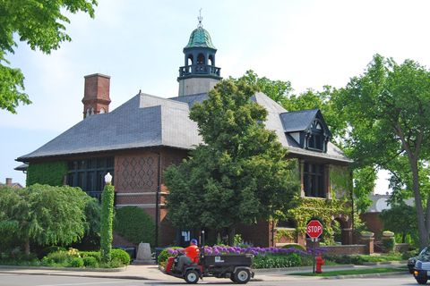 listing image 50