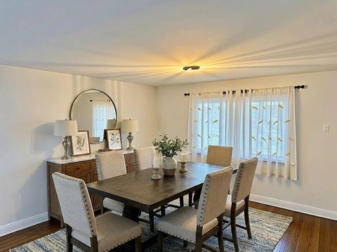 Tiny photo for 16062 Woodlawn East Avenue, South Holland, IL 60473 (MLS # 12604281)