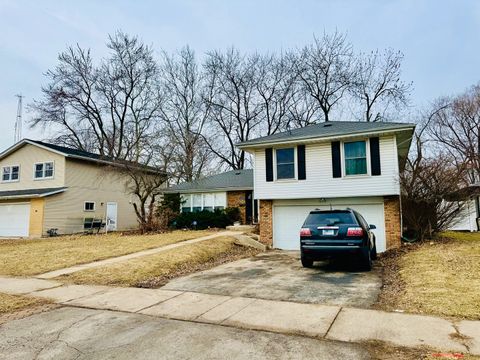 Tiny photo for 16062 Woodlawn East Avenue, South Holland, IL 60473 (MLS # 12604281)