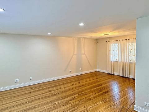 Tiny photo for 16062 Woodlawn East Avenue, South Holland, IL 60473 (MLS # 12604281)