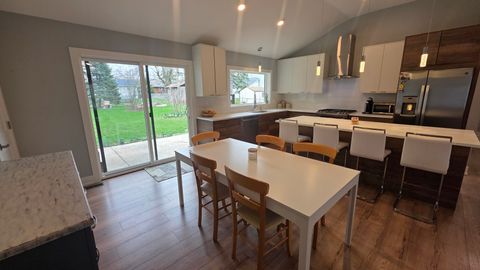 Tiny photo for 431 Springhill Drive, Roselle, IL 60172 (MLS # 12619501)