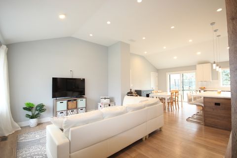 Tiny photo for 431 Springhill Drive, Roselle, IL 60172 (MLS # 12619501)