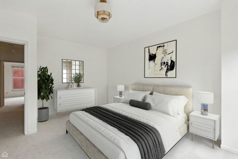 Tiny photo for 834 W Village Court, Chicago, IL 60608 (MLS # 12486015)