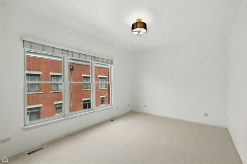 Tiny photo for 834 W Village Court, Chicago, IL 60608 (MLS # 12486015)