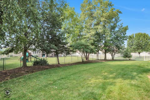 Tiny photo for 19524 Southfield Lane, Tinley Park, IL 60487 (MLS # 12706242)