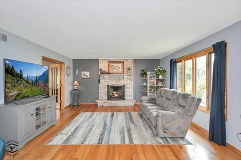 Tiny photo for 19524 Southfield Lane, Tinley Park, IL 60487 (MLS # 12706242)