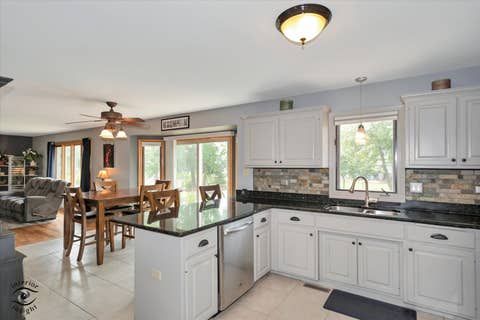 Tiny photo for 19524 Southfield Lane, Tinley Park, IL 60487 (MLS # 12706242)