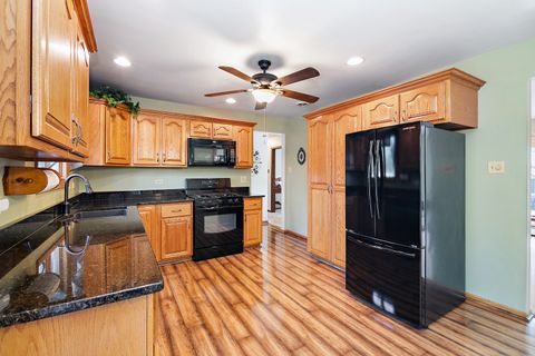 Tiny photo for 15124 Chestnut Lane, Oak Forest, IL 60452 (MLS # 12507347)