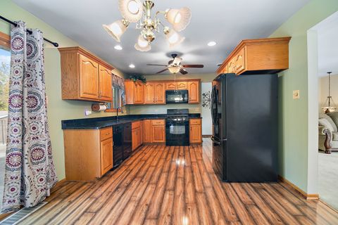 Tiny photo for 15124 Chestnut Lane, Oak Forest, IL 60452 (MLS # 12507347)