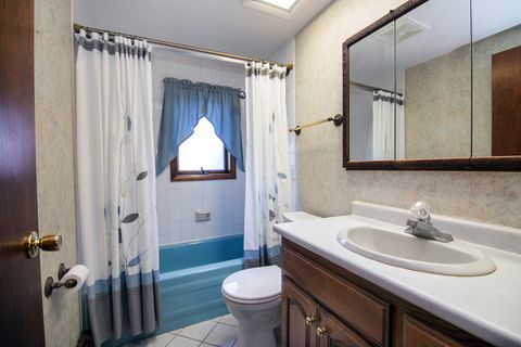 Tiny photo for 15124 Chestnut Lane, Oak Forest, IL 60452 (MLS # 12507347)