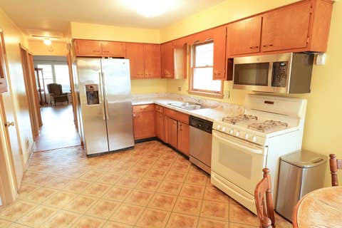 Tiny photo for 5262 Alexander Place, Oak Lawn, IL 60453 (MLS # 12711044)