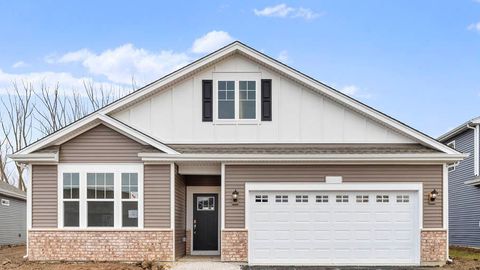 Photo of 2611 Harnish Drive, Algonquin, IL 60102 (MLS # 12487682)