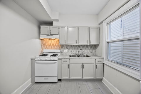 Tiny photo for 1429 East End Avenue, Chicago Heights, IL 60411 (MLS # 12711128)