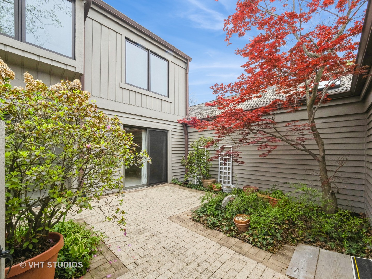 724 Shoreline Road D