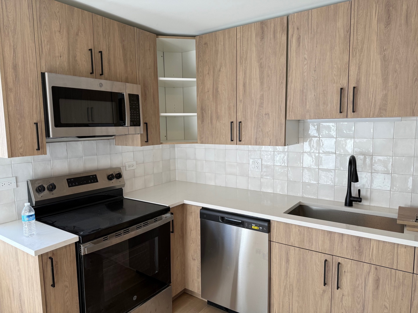 1478 Glencoe Avenue 2W