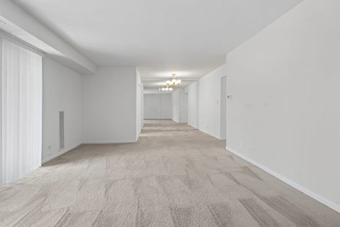 Tiny photo for 900 E Wilmette Road #105, Palatine, IL 60074 (MLS # 12499352)