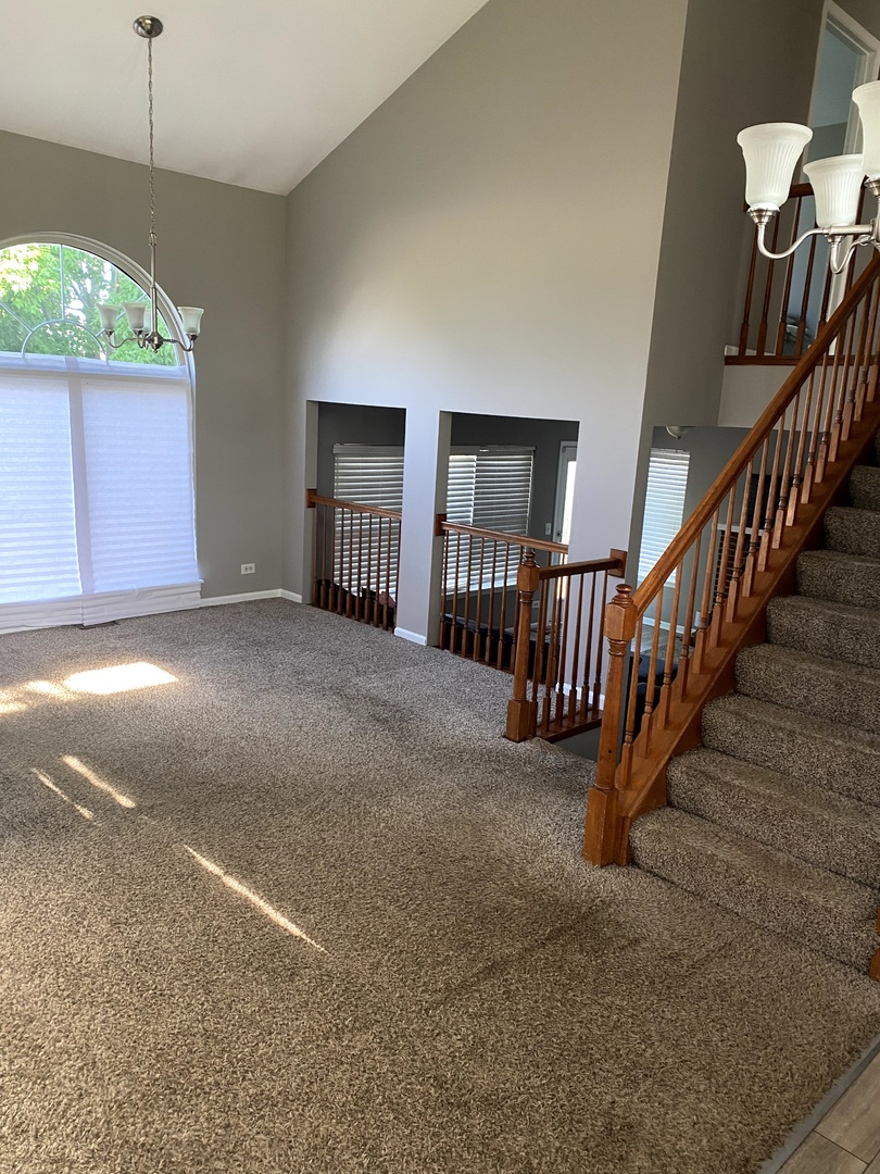 21 E Dahlia Lane