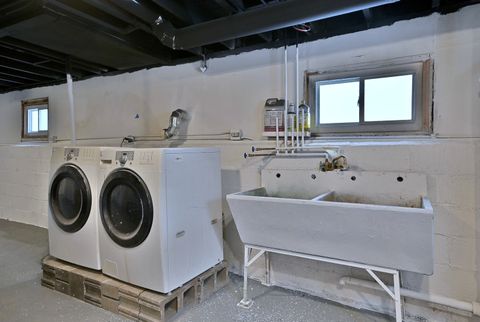 Tiny photo for 9016 Southview Avenue, Brookfield, IL 60513 (MLS # 12557710)